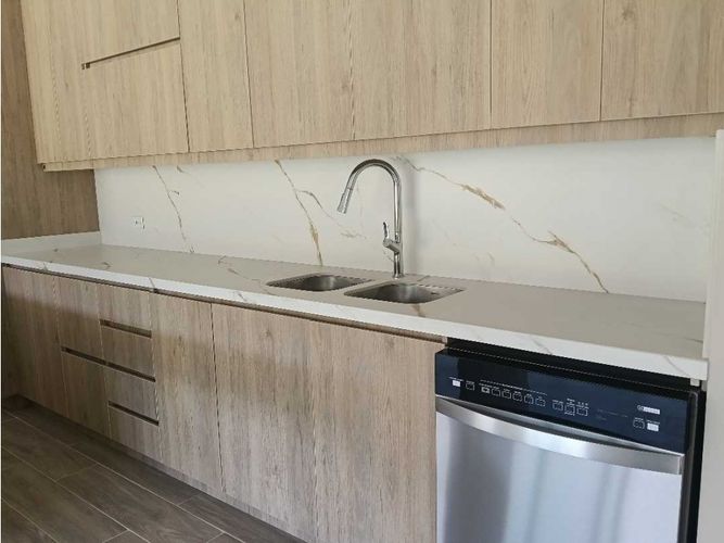 Casa de 3 alcobas en venta en Puente Pelaez, El Retiro, 238 m² · foto 6 de 24