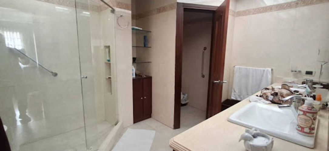 Casa en venta en Santa Barbara Occidental, Bogotá · foto 10 de 24