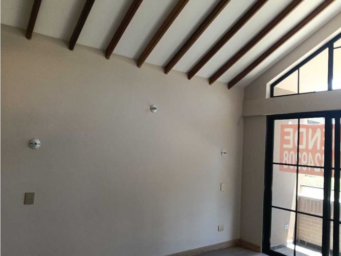 Casa de 3 alcobas en venta en Puente Pelaez, El Retiro, 238 m² · foto 16 de 24