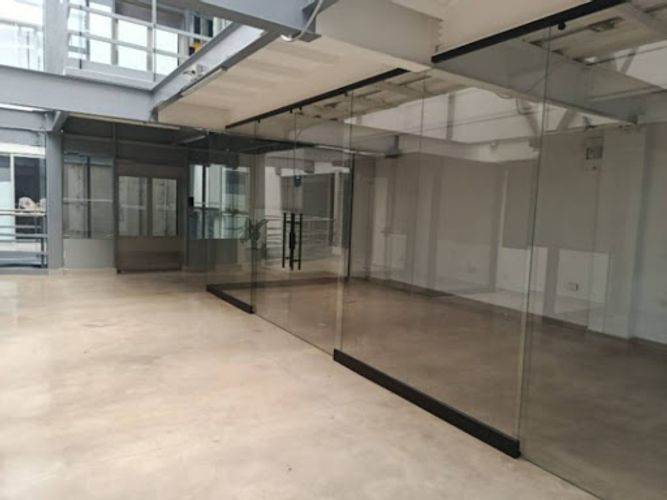 Local en arriendo en Carlos E. Restrepo, Medellín, 27 m² · foto 2 de 4