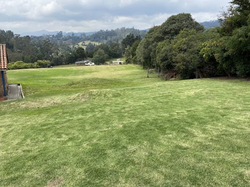 Lote en venta en El Libano, La Calera, 10133 m² · foto 4 de 6