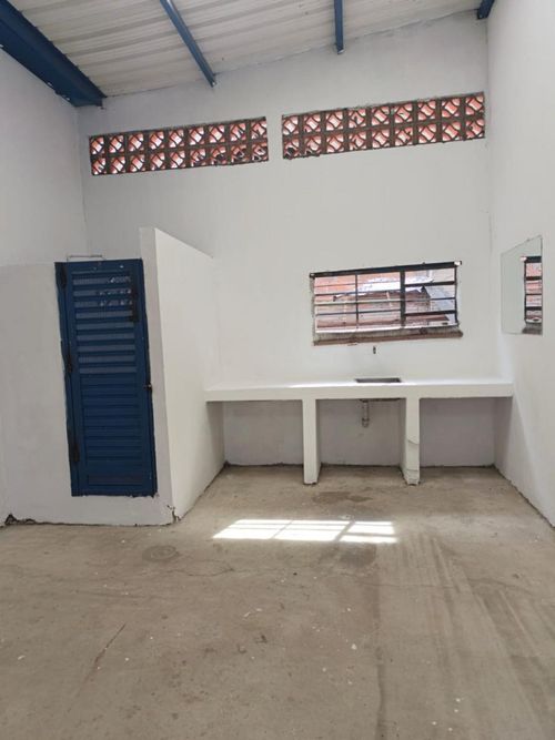 Bodega en arriendo en Naranjal, Medellín, 80 m² · foto 5 de 6