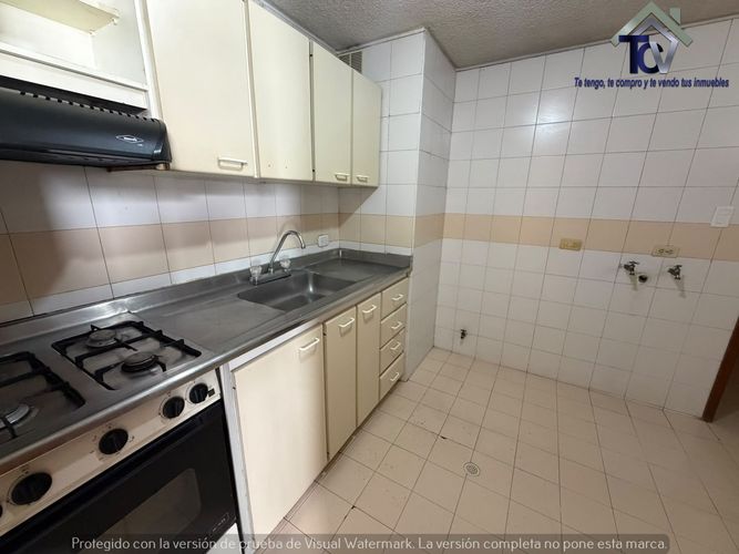 Apartamento de 3 alcobas en venta en La Aurora, Bucaramanga, 94 m² · foto 2 de 12