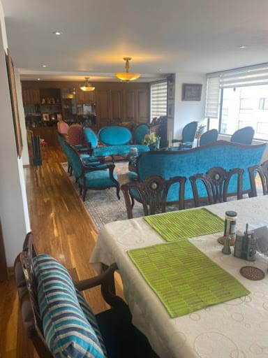 Apartamento de 3 alcobas en venta en Rincon Del Chico, Bogotá, 236 m² · foto 3 de 23