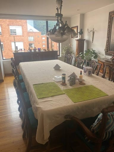 Apartamento de 3 alcobas en venta en Rincon Del Chico, Bogotá, 236 m² · foto 5 de 23