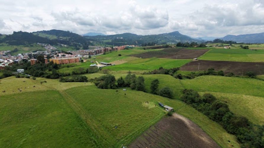 Lote en venta en Alto De La Virgen, La Calera, 14727 m² · foto 4 de 5