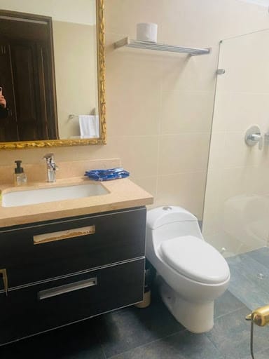 Apartamento de 3 alcobas en venta en Rincon Del Chico, Bogotá, 236 m² · foto 18 de 23