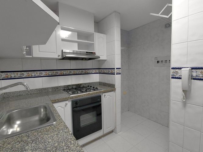 Apartamento de 3 alcobas en venta en Chico Norte, Bogotá, 101 m² · foto 7 de 24