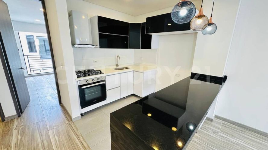 Apartamento en venta en Niza, Bogotá · foto 2 de 18