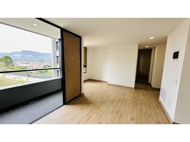 Apartamento de 2 alcobas en venta en La Ceja, 66 m² · foto 5 de 16