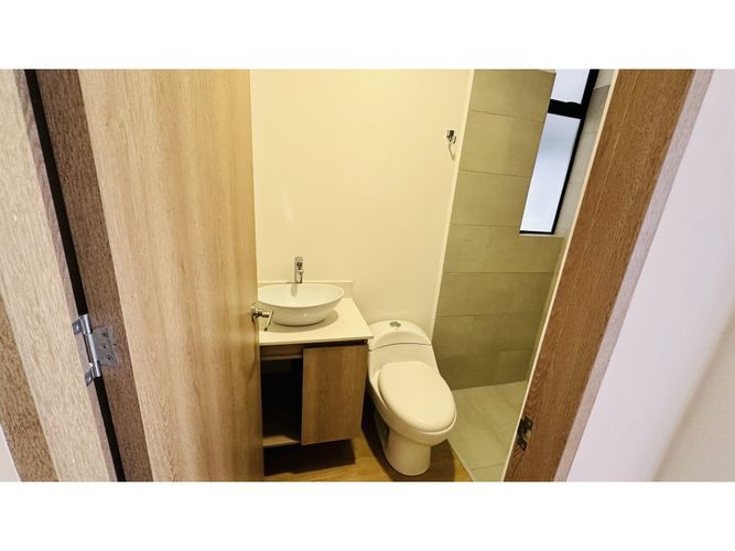 Apartamento de 2 alcobas en venta en La Ceja, 66 m² · foto 12 de 16