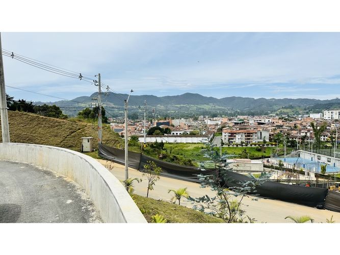 Apartamento de 2 alcobas en venta en La Ceja, 66 m² · foto 16 de 16