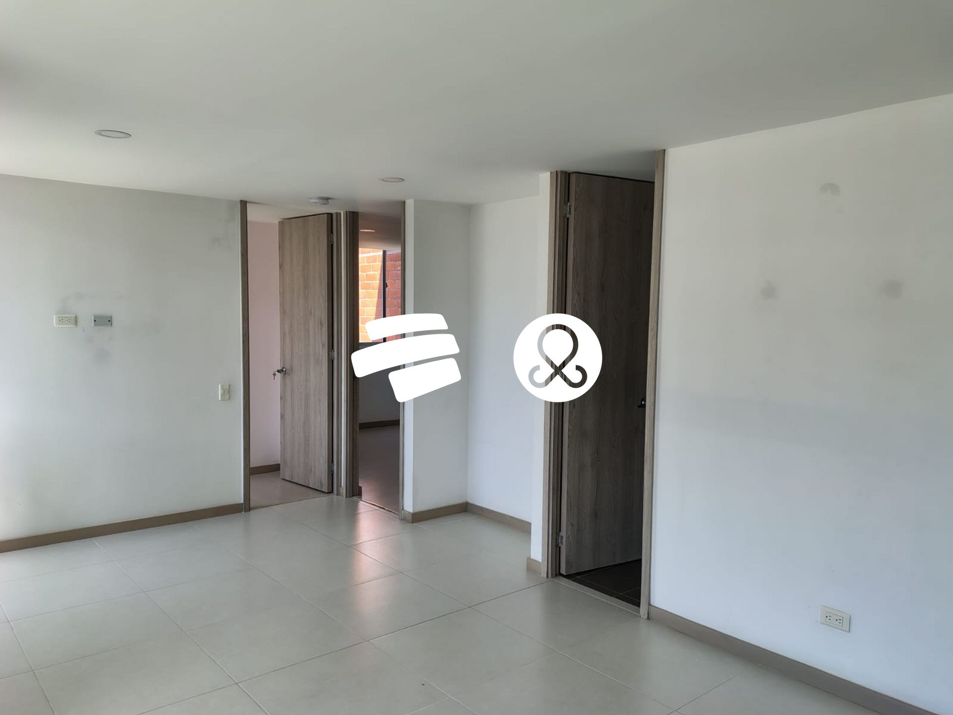 Apartamento en venta en Zona Centro, Envigado · foto 9 de 17