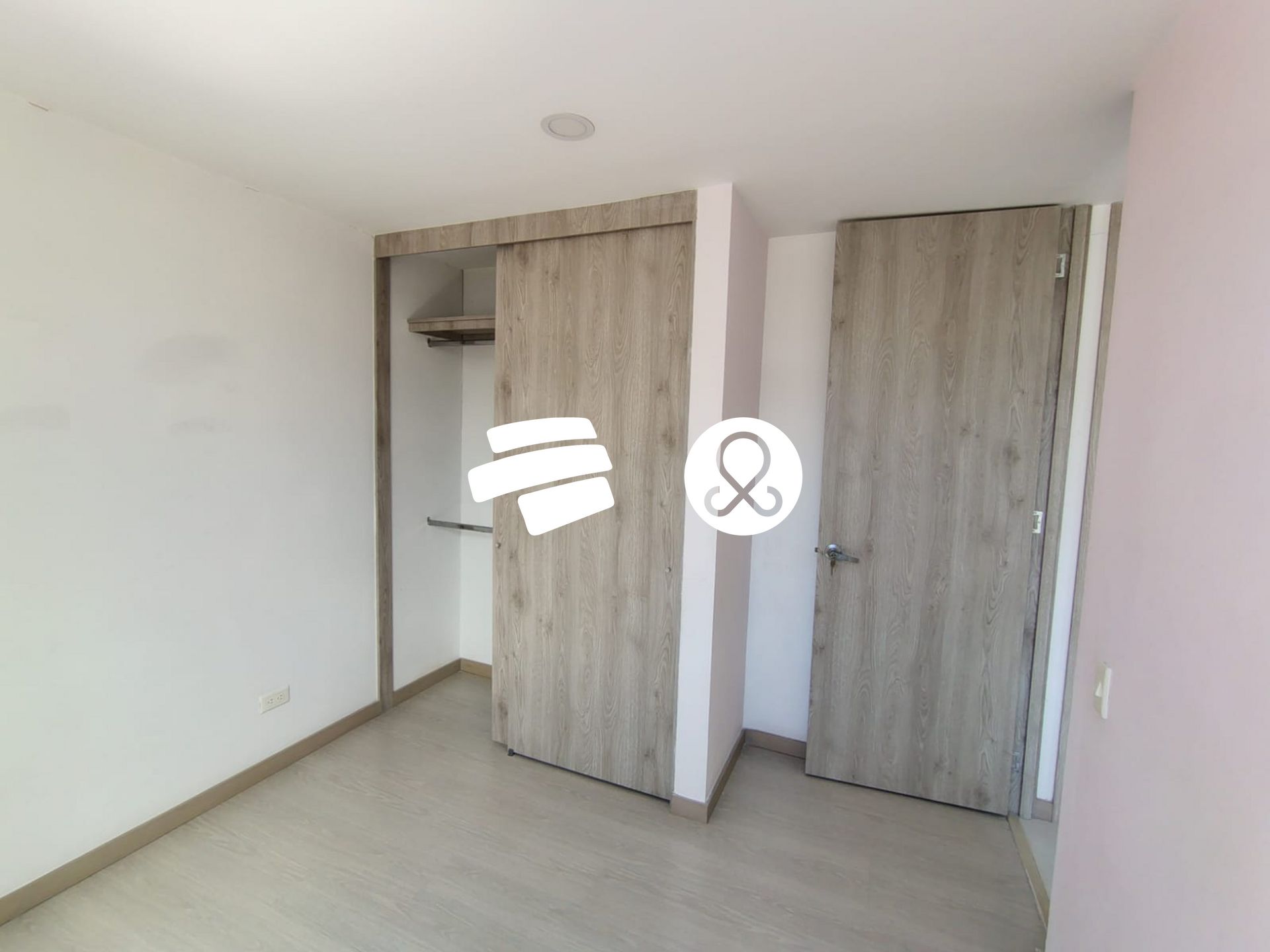 Apartamento en venta en Zona Centro, Envigado · foto 13 de 17