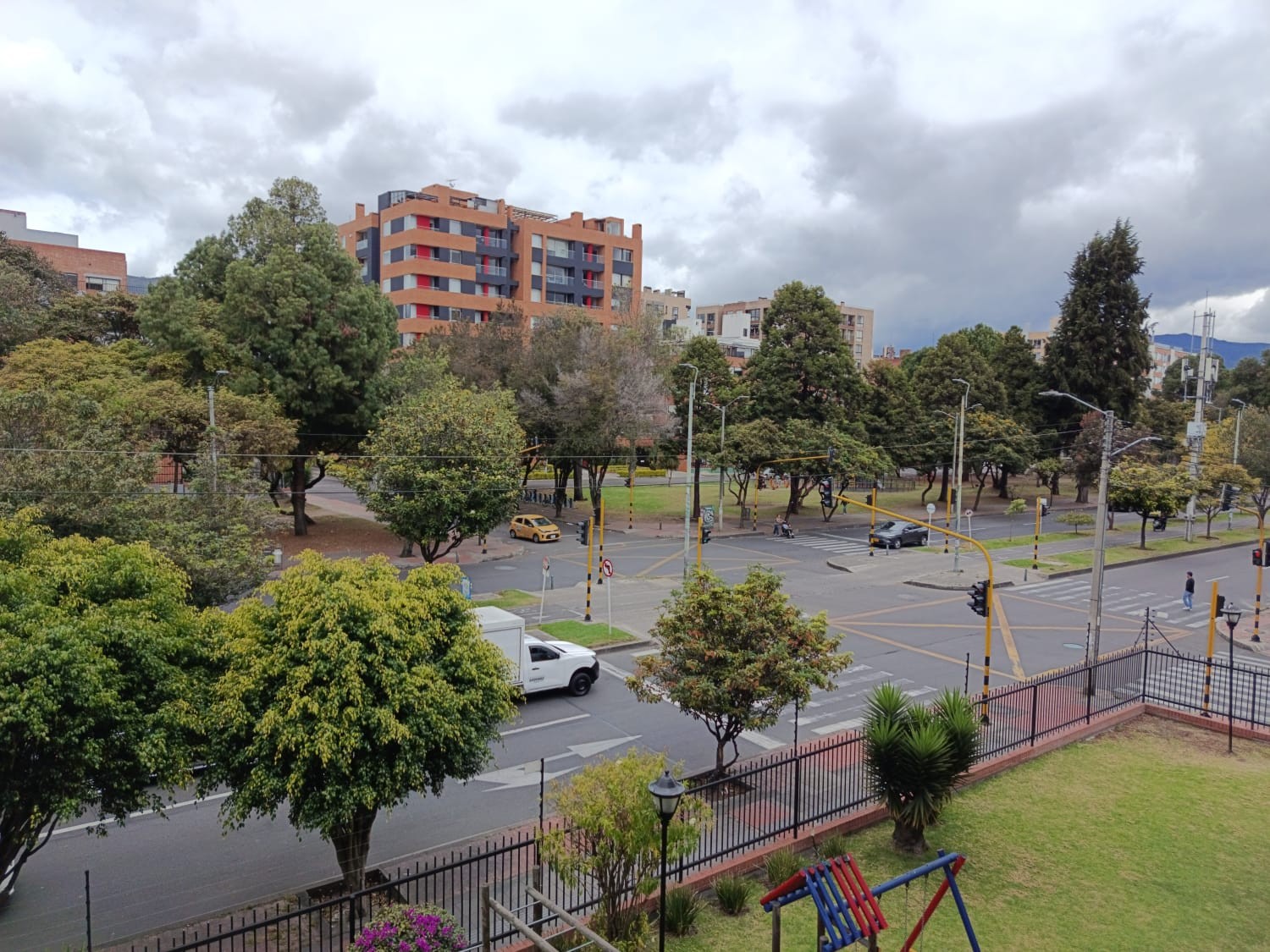 Apartamento en venta en Cedritos, Bogotá · foto 5 de 18