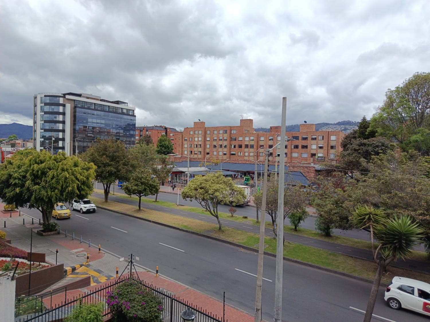 Apartamento en venta en Cedritos, Bogotá · foto 2 de 18