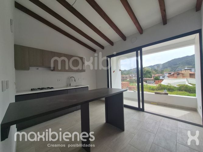 Casa de 3 alcobas en venta en La Ceja, 76 m² · foto 4 de 16