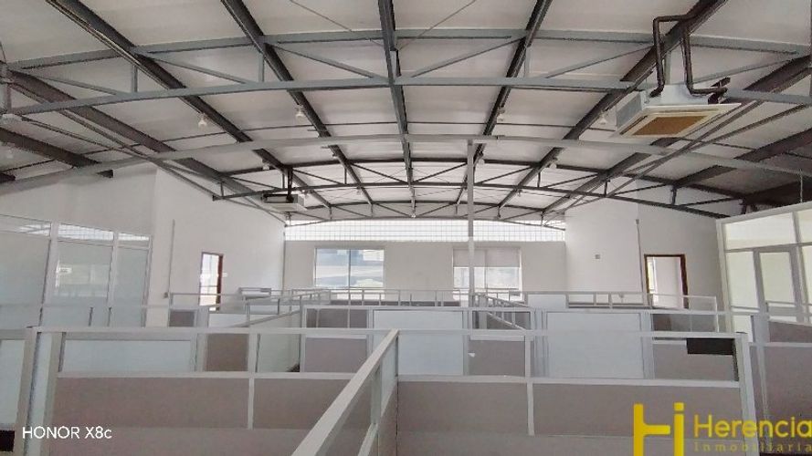 Bodega en venta en La Esmeralda, Itagüí, 2039 m² · foto 21 de 22