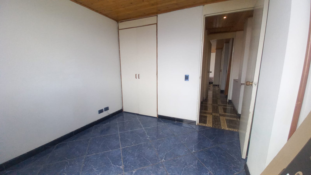 Apartamento en venta en Toberin, Bogotá · foto 8 de 16