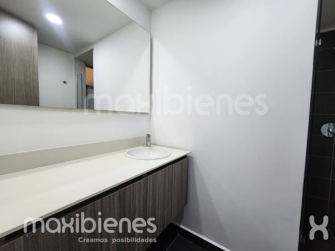 Apartamento de 2 alcobas en arriendo en Villa Carlota, Medellín, 85 m² · foto 17 de 19