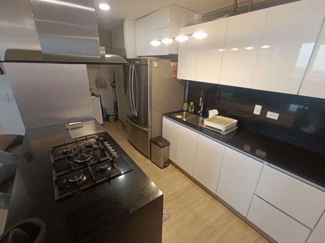 Apartamento de 3 alcobas en venta en Picaleña Y Mirolindo, Ibagué, 120 m² · foto 4 de 24