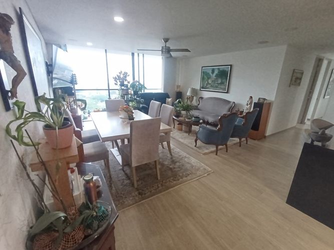 Apartamento de 3 alcobas en venta en Picaleña Y Mirolindo, Ibagué, 120 m² · foto 14 de 24