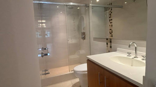 Apartamento en venta en Los Rosales, Bogotá · foto 12 de 18