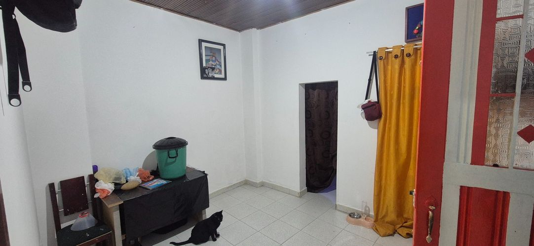 Casa de 5 alcobas en venta en Las Mercedes, Bogotá, 220 m² · foto 6 de 24