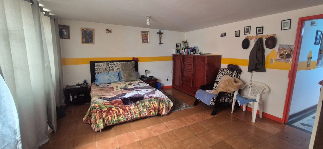 Casa de 5 alcobas en venta en Las Mercedes, Bogotá, 220 m² · foto 19 de 24