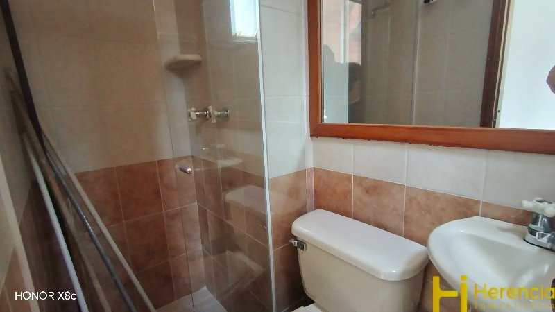 Apartamento en arriendo en Laureles, Medellín · foto 12 de 24