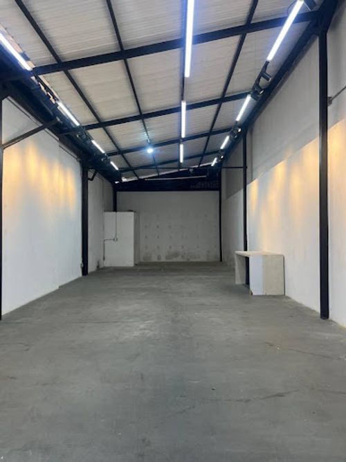 Local en arriendo en Villa Paula, Itagüí, 131 m² · foto 4 de 17