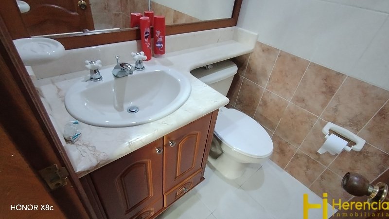 Apartamento en arriendo en Laureles, Medellín · foto 17 de 24
