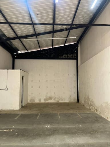 Local en arriendo en Villa Paula, Itagüí, 131 m² · foto 5 de 17