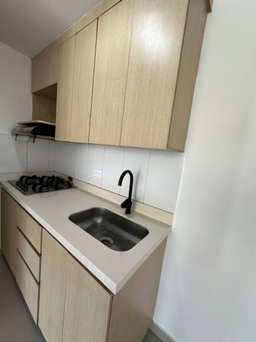 Apartamento de 2 alcobas en venta en Los Alcazares, Sabaneta, 62 m² · foto 5 de 19