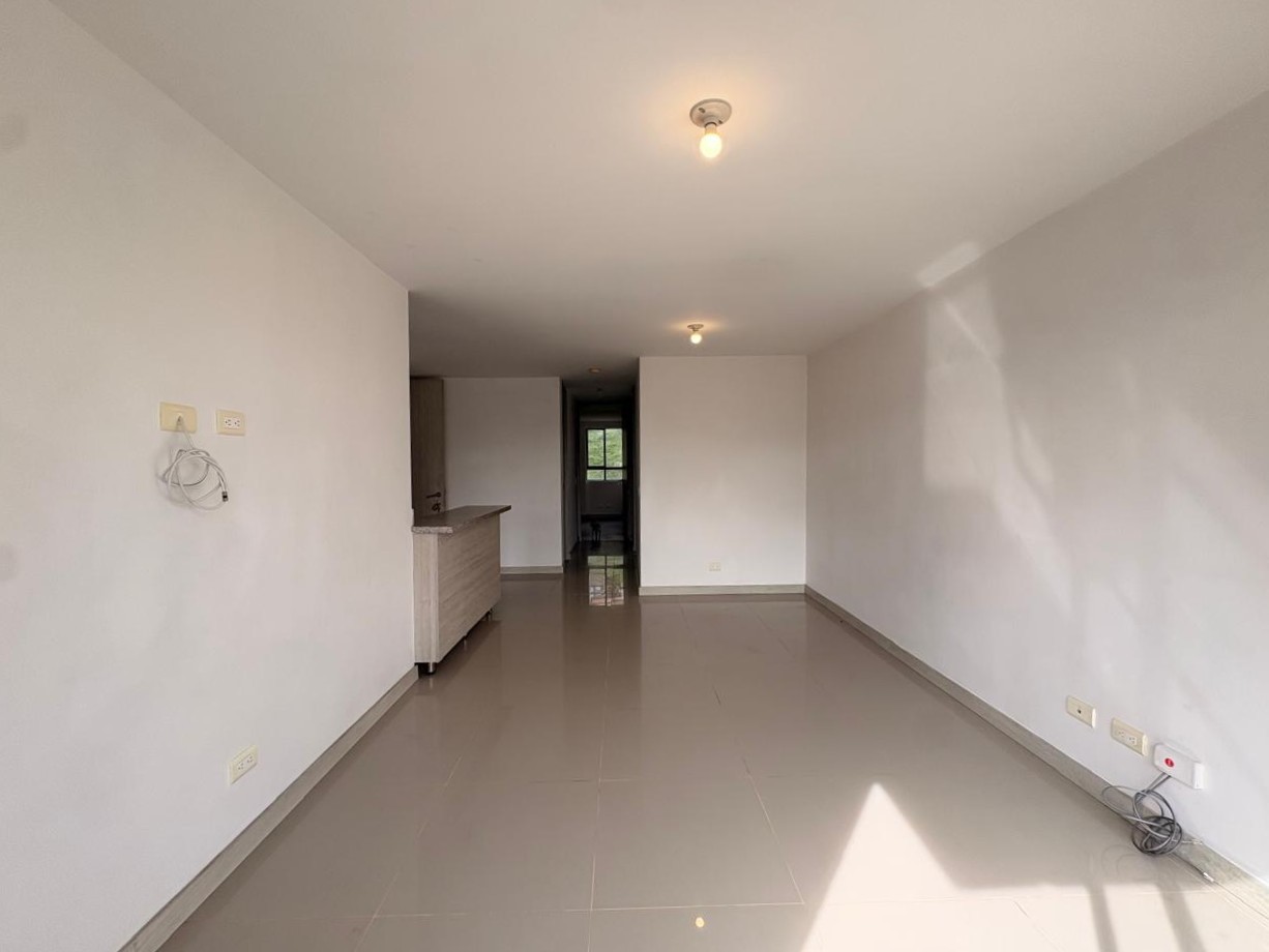 Apartamento en arriendo en Vereda La Doctora, Sabaneta · foto 9 de 17
