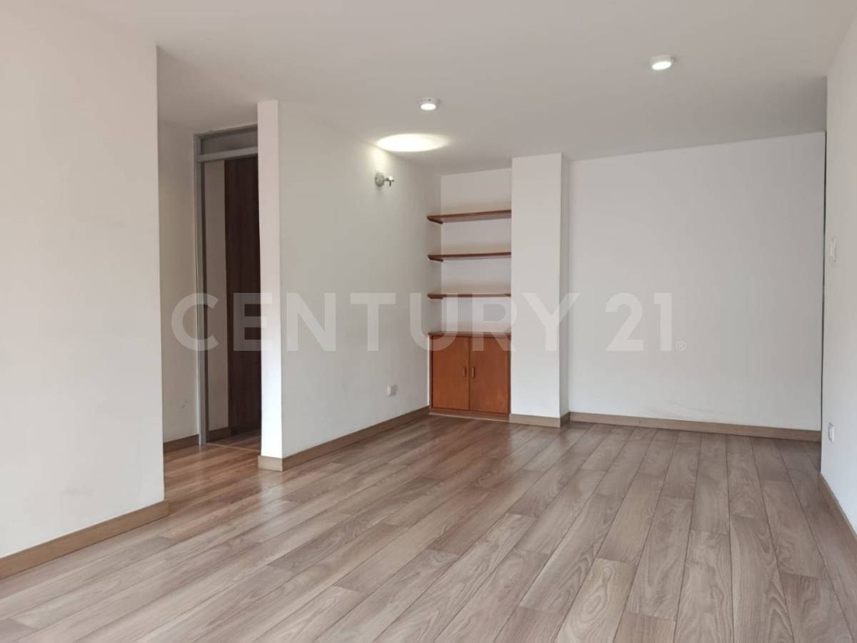 Apartamento en venta en San Antonio Norte, Bogotá · foto 4 de 11
