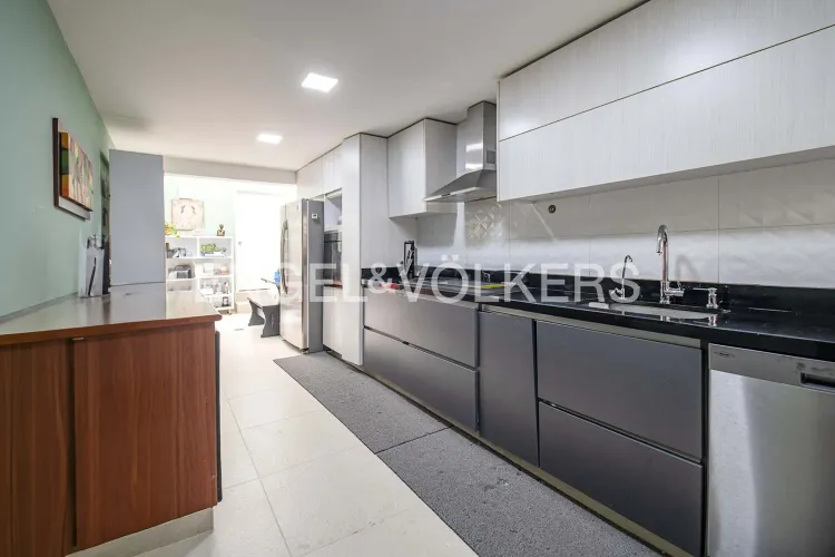 Casa de 4 alcobas en venta en Pontevedra, Bogotá, 188 m² · foto 15 de 24