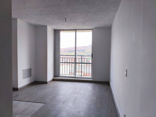 Apartamento en venta en Madelena, Bogotá · foto 2 de 21