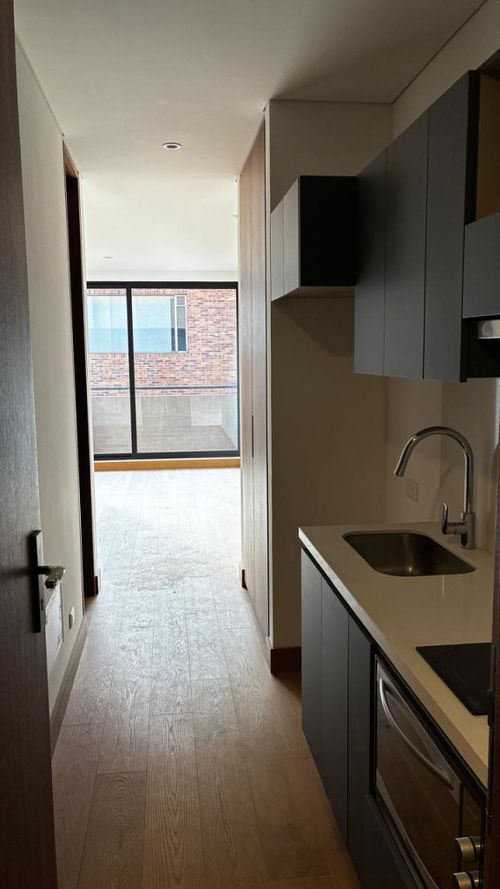 Apartamento de 1 alcoba en venta en Chicó Reservado, Bogotá, 34 m² · foto 6 de 12