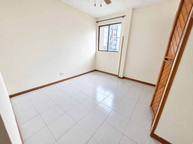 Apartamento de 2 alcobas en venta en Sotomayor, Bucaramanga, 82 m² · foto 6 de 8