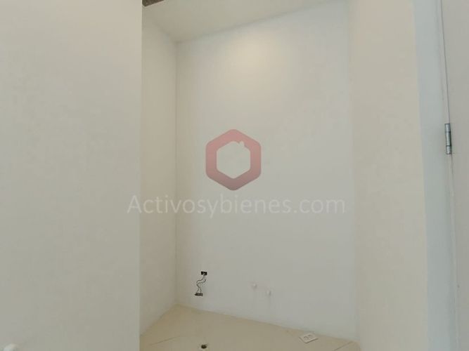 Local en arriendo en El Poblado, Medellín, 92 m² · foto 18 de 18