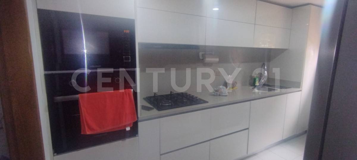 Apartamento en venta en Santa Barbara Occidental, Bogotá · foto 19 de 22