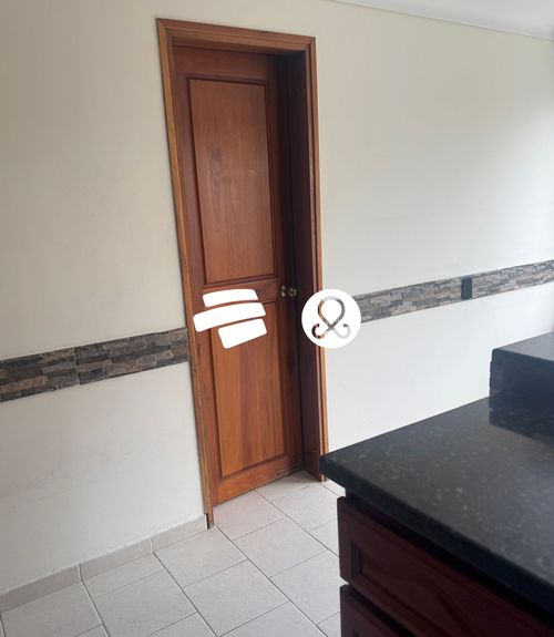 Casa en venta en El Tesoro, Medellín, 286 m² · foto 16 de 24