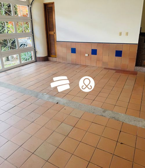 Casa en venta en El Tesoro, Medellín, 286 m² · foto 20 de 24