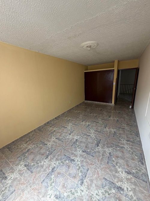 Casa de 5 alcobas en venta en Provenza, Bucaramanga, 345 m² · foto 5 de 11