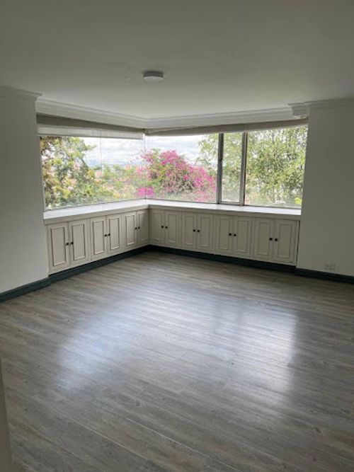 Apartamento de 3 alcobas en venta en Santa Maria De Suba, Bogotá, 210 m² · foto 7 de 23