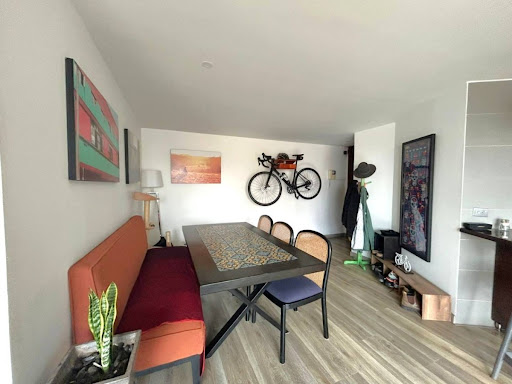 Apartamento en venta en Los Rosales, Bogotá · foto 9 de 18