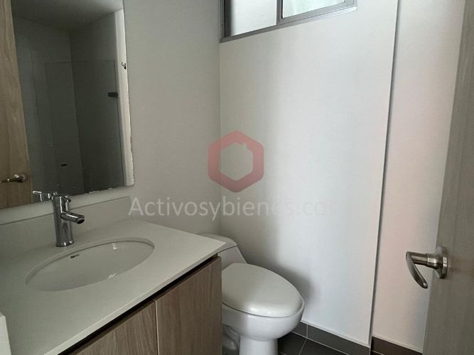 Apartamento de 3 alcobas en venta en Los Colegios, Rionegro, 72 m² · foto 10 de 22