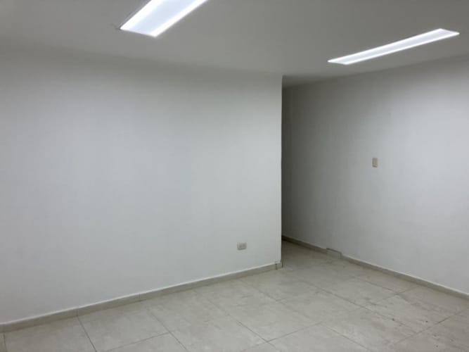 Casa de 11 alcobas en arriendo en Altos Del Prado, Barranquilla, 650 m² · foto 3 de 18