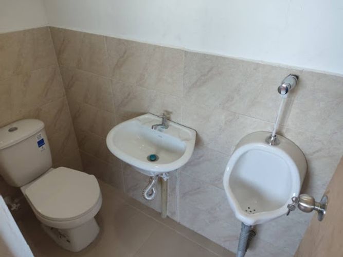 Oficina en arriendo en Cuatro Esquinas, Rionegro, 46 m² · foto 5 de 9
